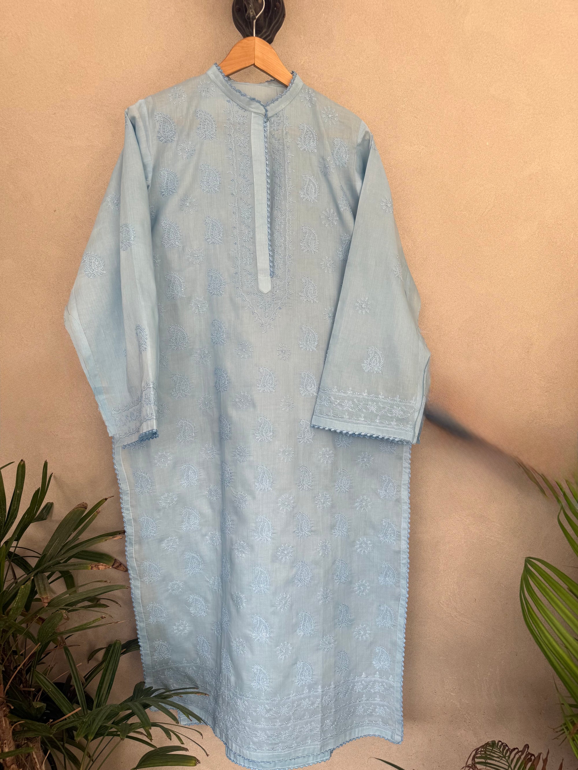 Blue hand embroidered kurta