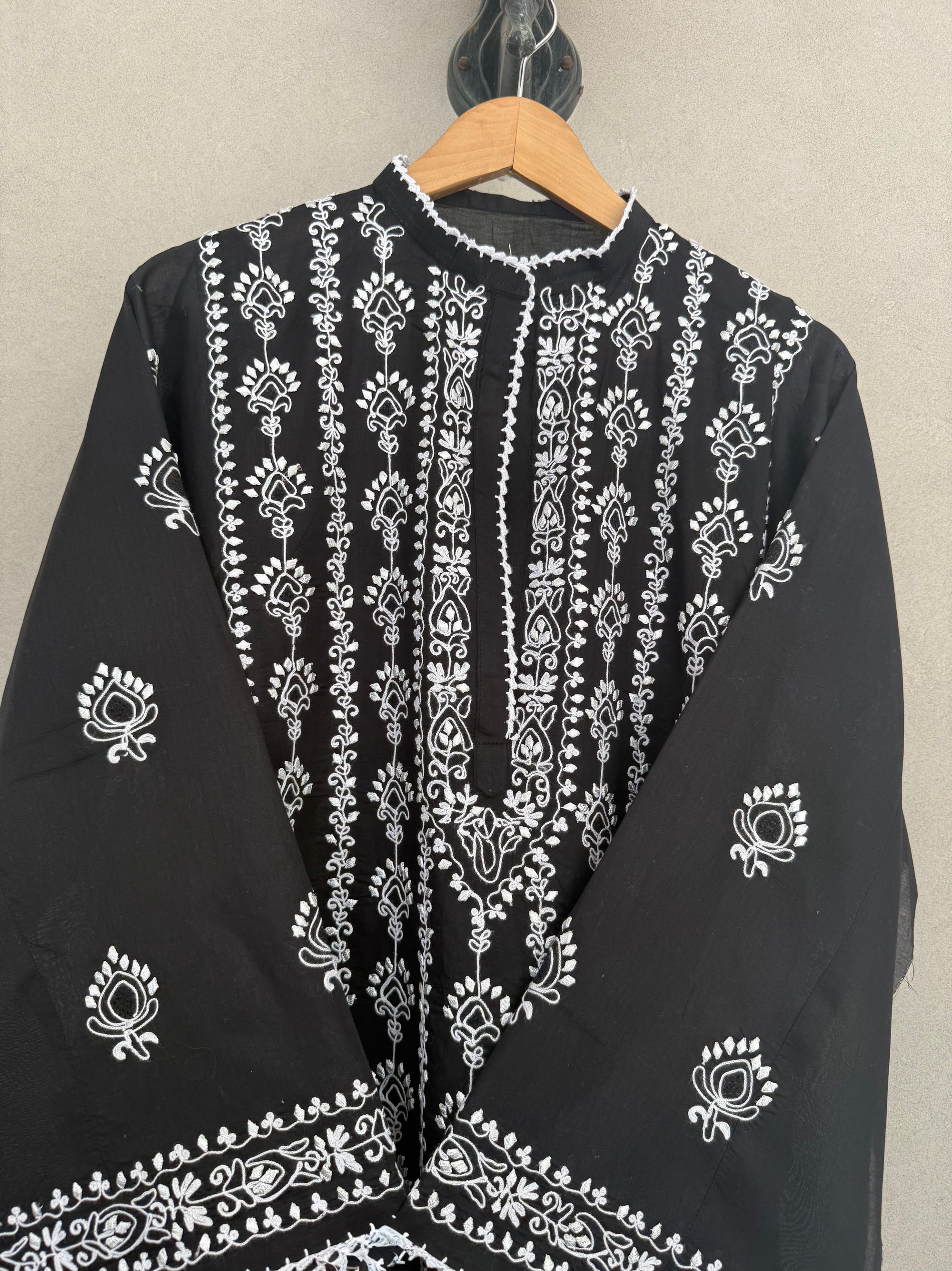 Black and White gota kurta
