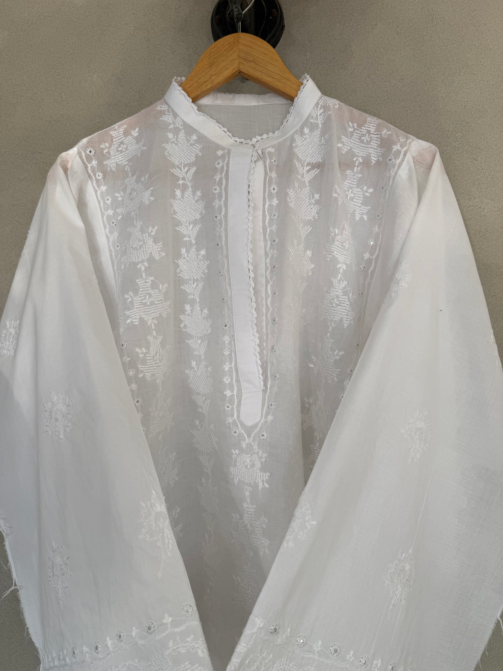 White hand embroidered kurta